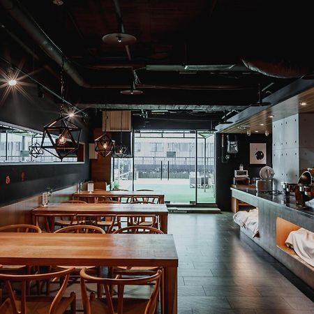 Hub Hotel Kaohsiung Yawan Branch Buitenkant foto