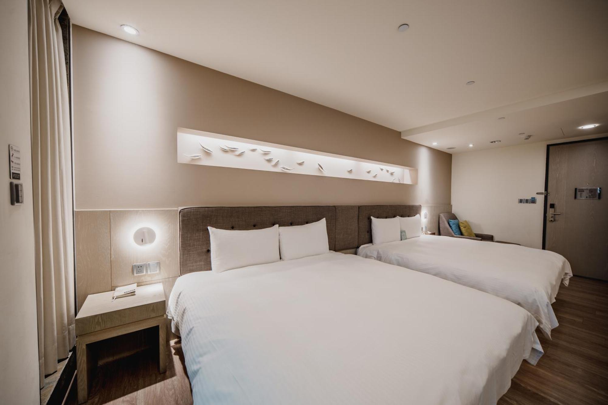 Hub Hotel Kaohsiung Yawan Branch Buitenkant foto