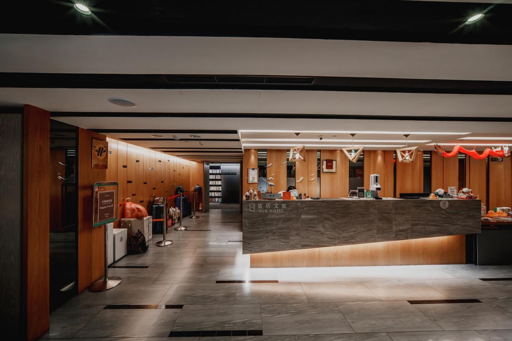 Hub Hotel Kaohsiung Yawan Branch Buitenkant foto