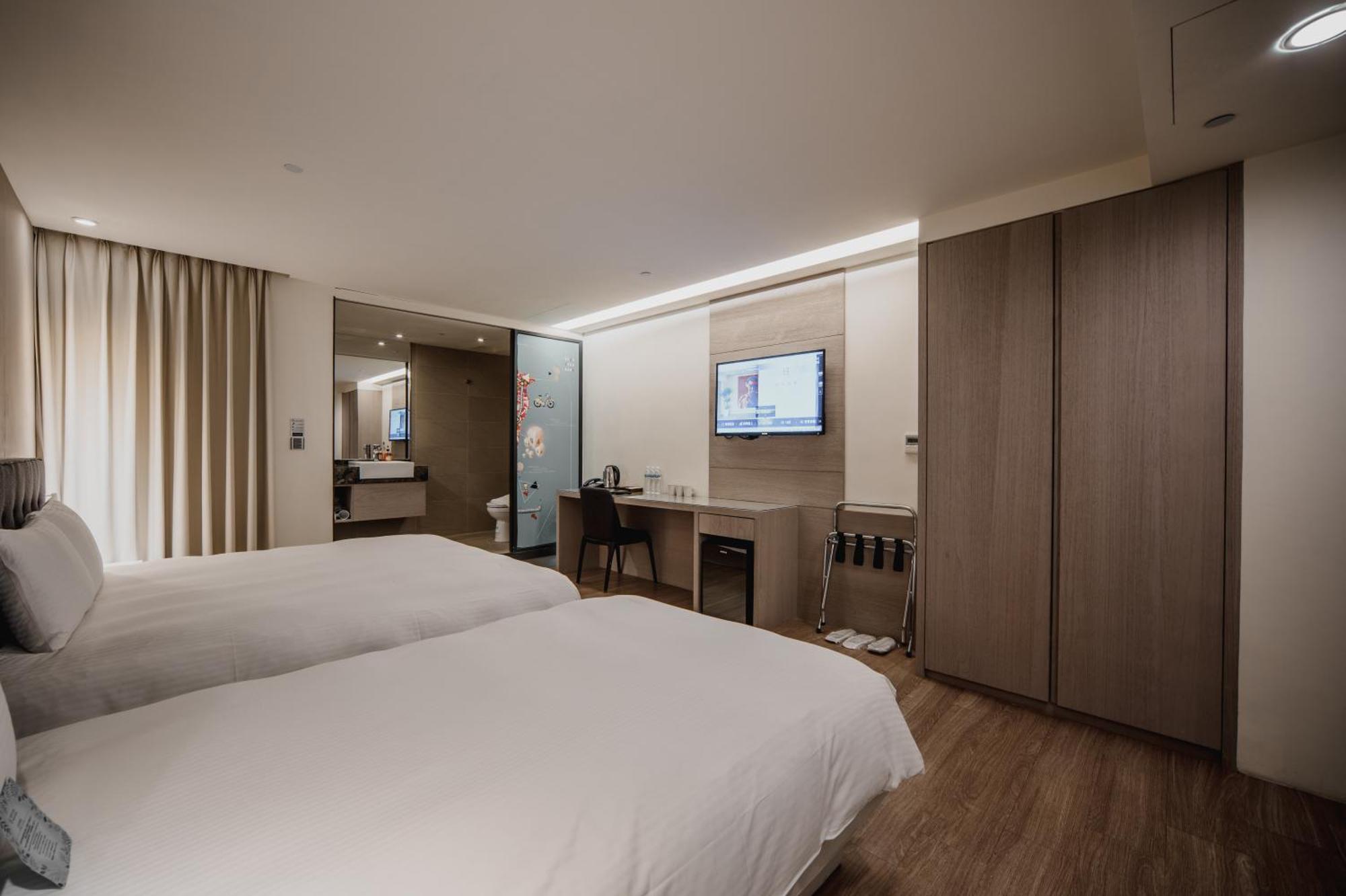 Hub Hotel Kaohsiung Yawan Branch Buitenkant foto