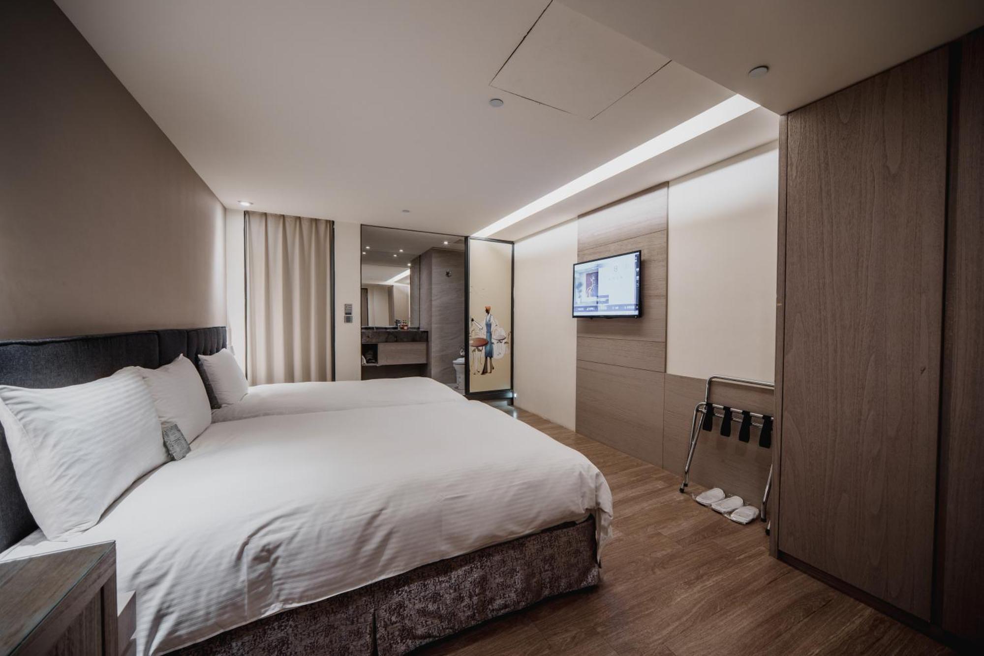 Hub Hotel Kaohsiung Yawan Branch Buitenkant foto